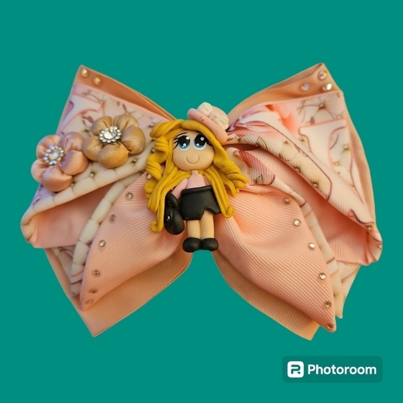Large Pink Bedazzled Clay Shopper Girl Floral Clip-on Ribbon Bow - Picture 1 of 8